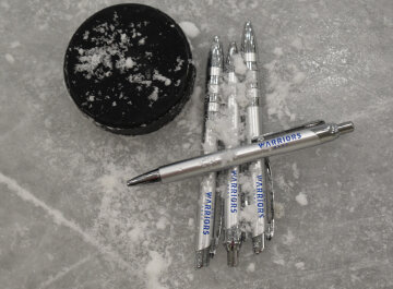 Propisky Warriors již v prodeji!